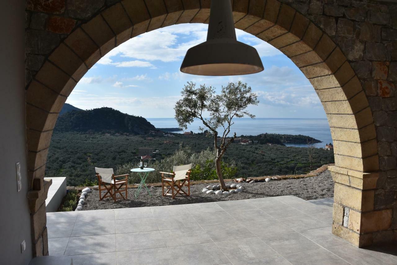 Athina'S Stone House In Kardamyli Villa Eksteriør billede