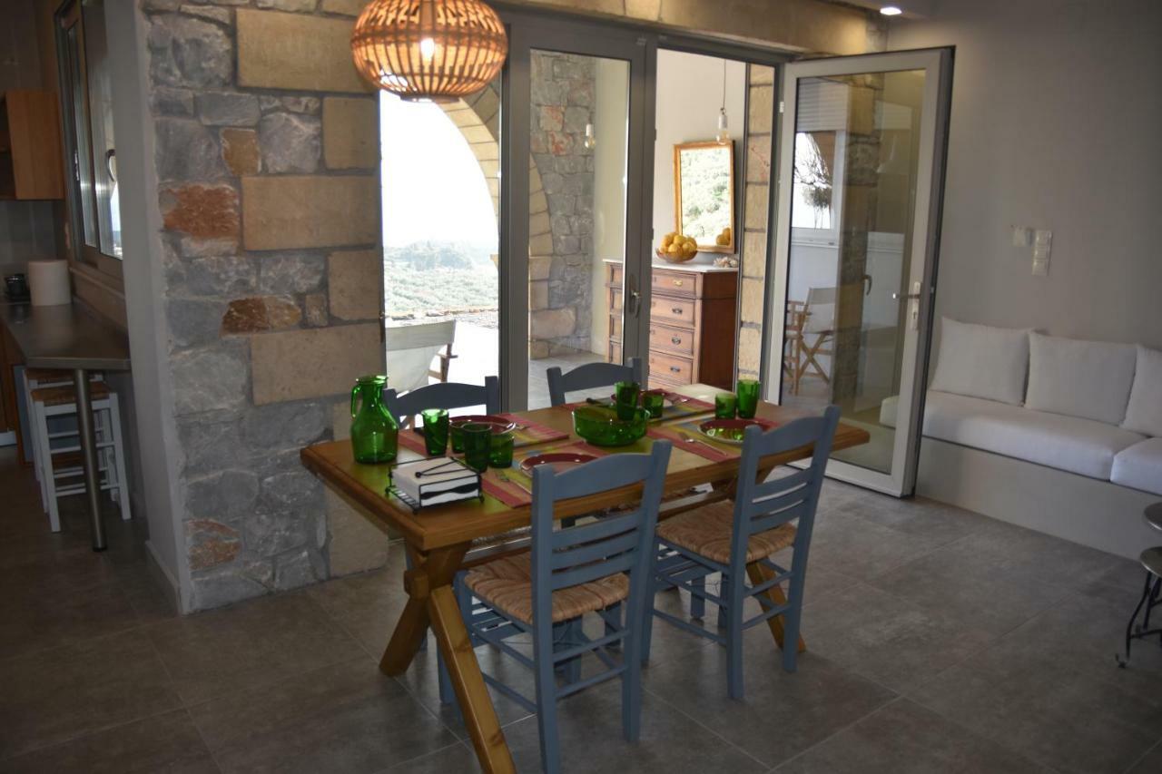 Athina'S Stone House In Kardamyli Villa Eksteriør billede